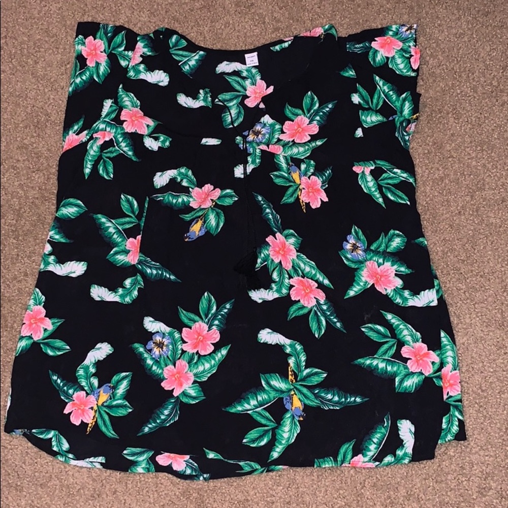Floral top